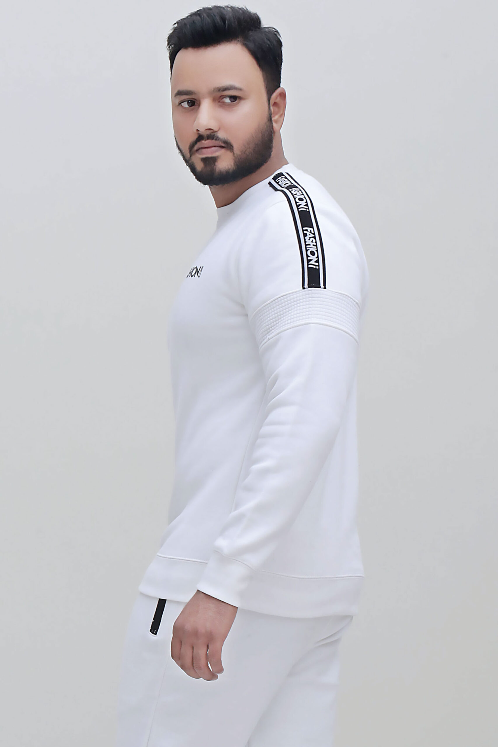 FASHIONi White Royal Sweatshirt - Image 3